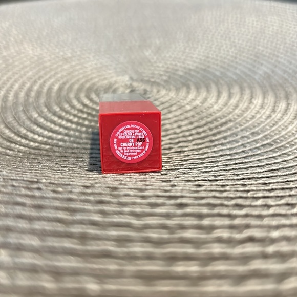 Clinique Pop Lip-color plus Primer Rogue Intense plus Base Cherry Pop lipstick - Picture 7 of 7